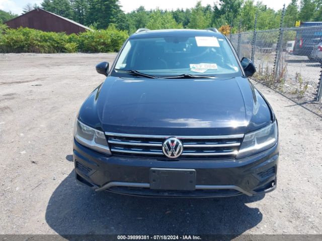 3VV2B7AX8JM219280 Volkswagen Tiguan