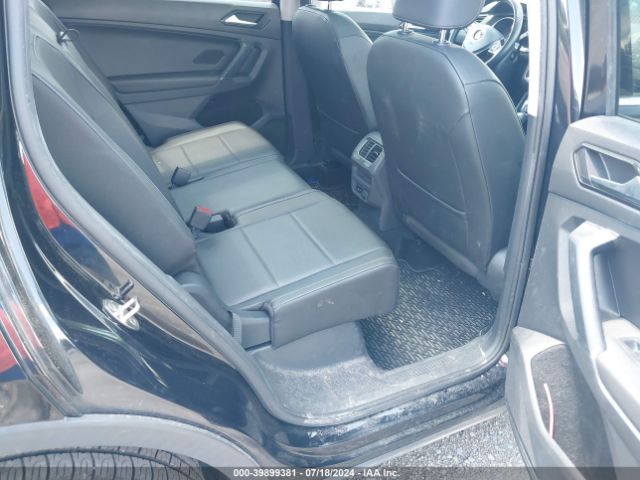 3VV2B7AX8JM219280 Volkswagen Tiguan