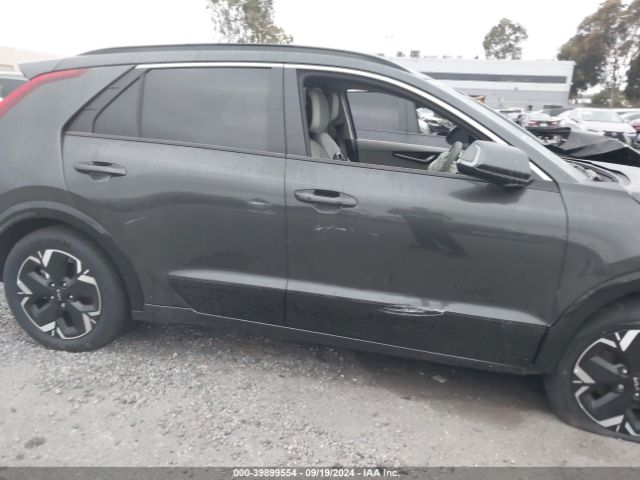 KNDCR3L17P5032952 KIA Niro Ev Wind