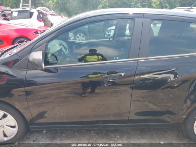 KL8CB6SA2JC420366 Chevrolet Spark Ls Cvt