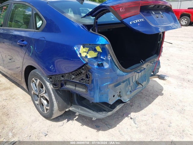 KIA Forte Lxs 2021 3KPF24AD7ME385213 Image 19