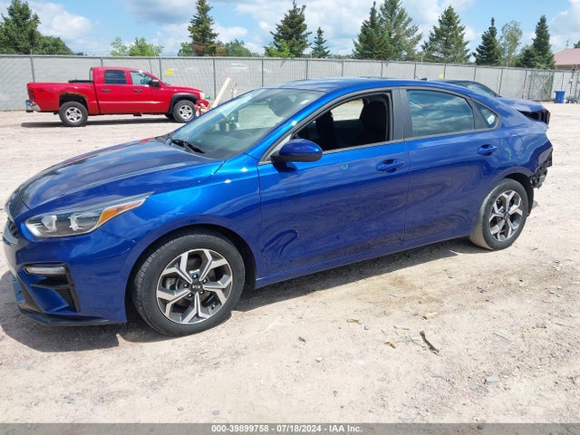 KIA Forte Lxs 2021 3KPF24AD7ME385213 Image 2