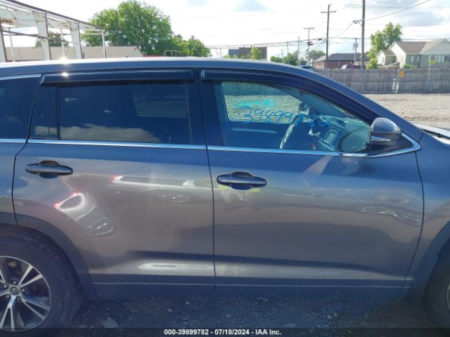 5TDBZRFH7HS471667 Toyota Highlander Le