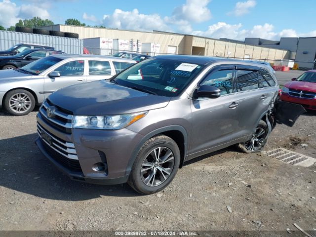 5TDBZRFH7HS471667 Toyota Highlander Le