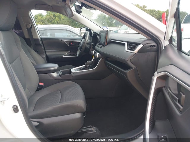 Toyota RAV4 LE 2022 2T3H1RFV3NW218878 Image 5