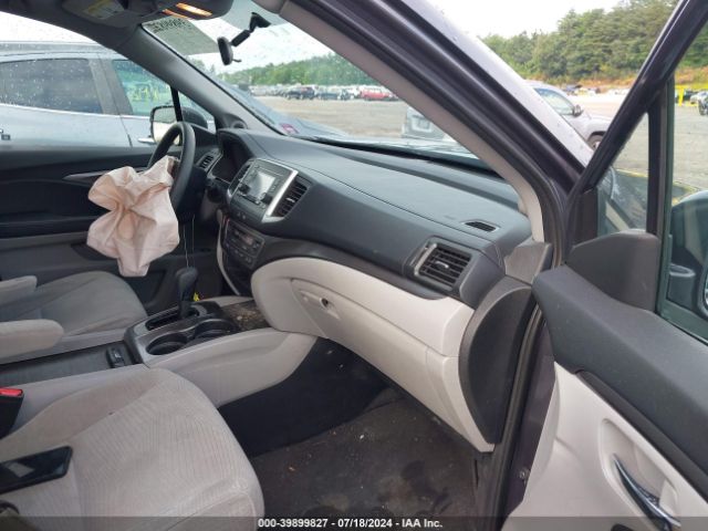 5FNYF6H10HB049584 Honda PILOT LX