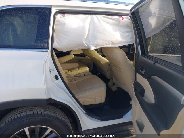 5TDKZRFH7KS552627 Toyota Highlander Xle