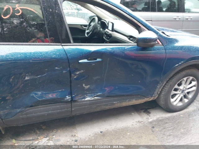 Aukcja sprzedaży 2020 Ford Escape Se, vin: 1FMCU9G68LUA27830, numer aukcji: 39899905