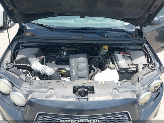 Chevrolet Sonic Ltz Auto 2015 1G1JE5SB5F4102857 Image 10