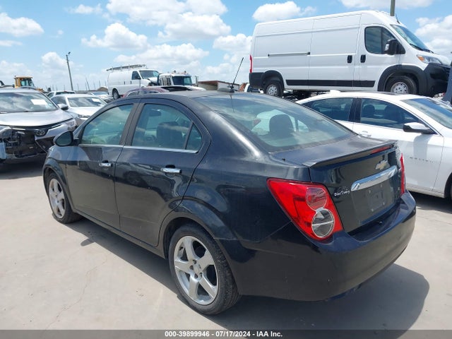 Chevrolet Sonic Ltz Auto 2015 1G1JE5SB5F4102857 Image 3