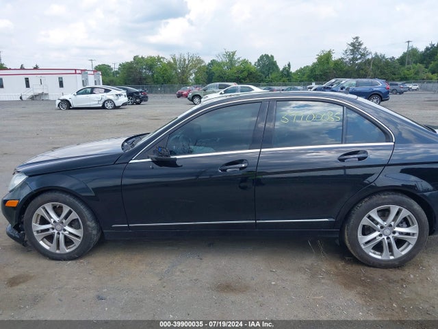 WDDGF8AB0EA957036 Mercedes-Benz C 300 Luxury 4matic/sport 4matic