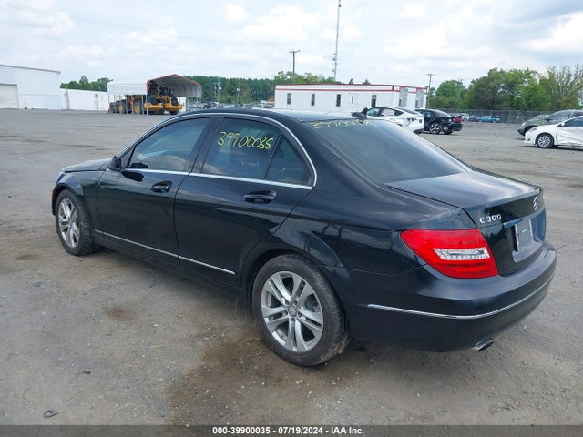 WDDGF8AB0EA957036 Mercedes-Benz C 300 Luxury 4matic/sport 4matic
