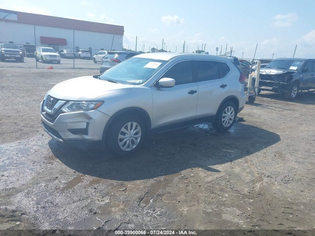 Nissan ROGUE S 2019 5N1AT2MT6KC746591 Image 2