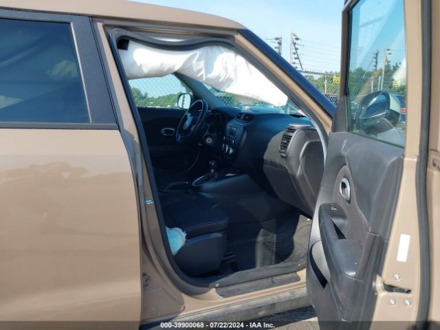 KNDJN2A25F7188094 KIA Soul