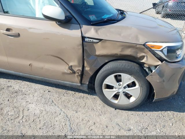 KNDJN2A25F7188094 KIA Soul