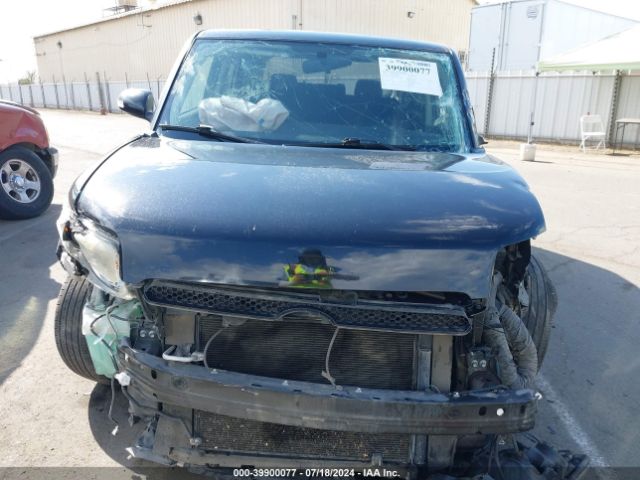 JTLZE4FEXEJ058688 Scion XB