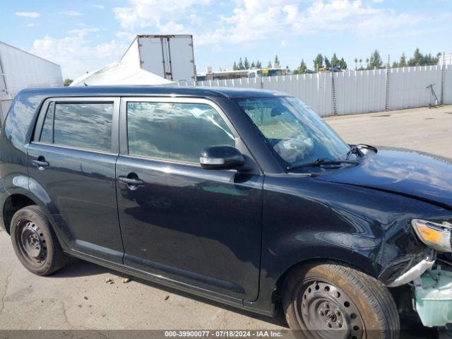 JTLZE4FEXEJ058688 Scion XB
