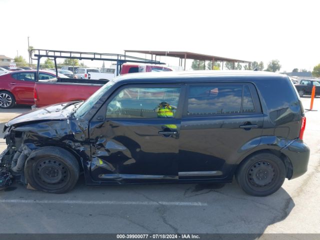 JTLZE4FEXEJ058688 Scion XB
