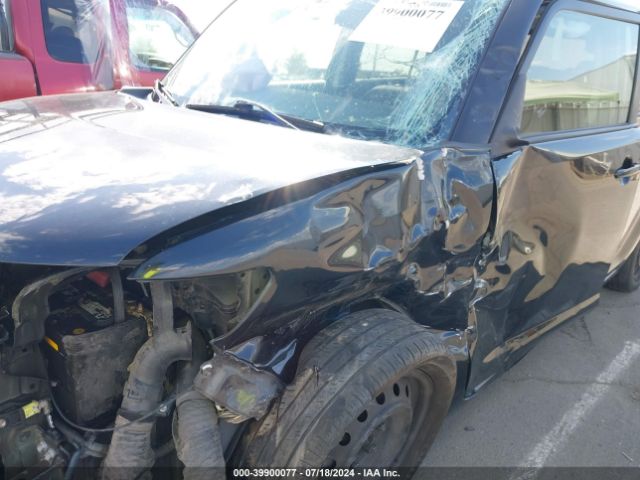 JTLZE4FEXEJ058688 Scion XB