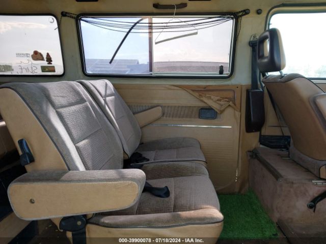 1986 VOLKSWAGEN VANAGON WV2YB0252GH079898 Photo 7
