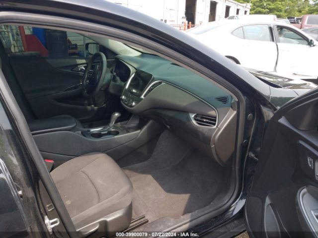 1G1ZB5ST2KF204975 Chevrolet Malibu 1ls