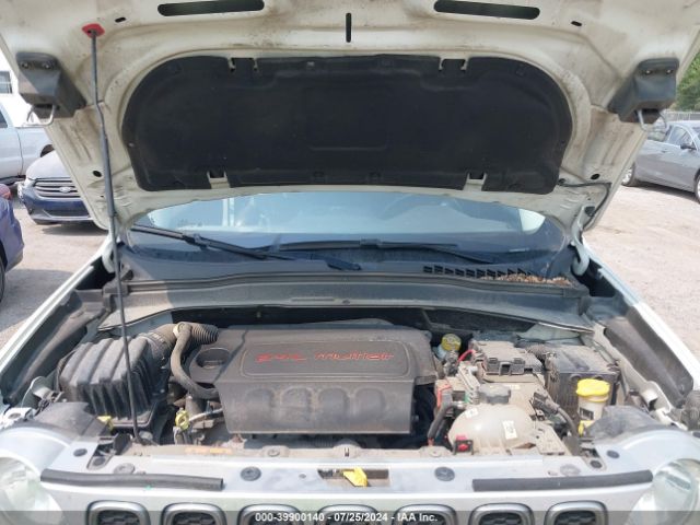 ZACCJBDB4HPE58826 Jeep Renegade Limited 4x4