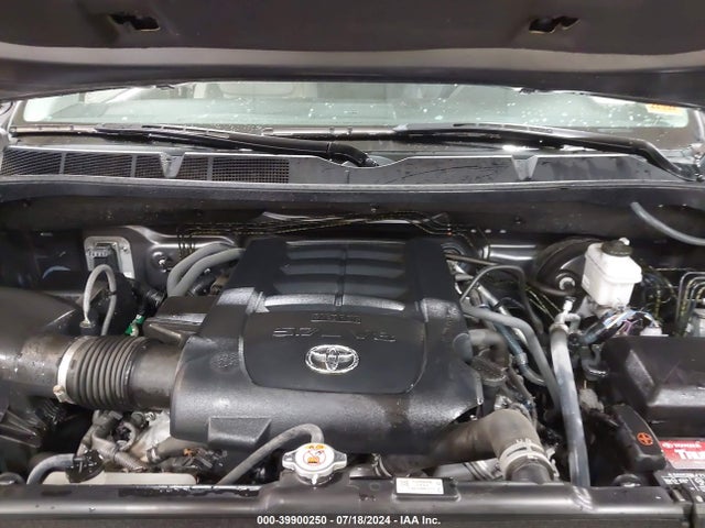 5TFHY5F1XKX790877 Toyota Tundra Limited 5.7l V8