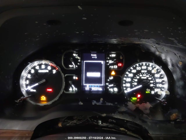 5TFHY5F1XKX790877 Toyota Tundra Limited 5.7l V8