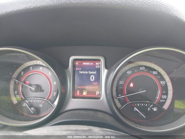 3C4PDCGG1JT339040 Dodge Journey Crossroad