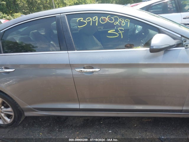 Hyundai SONATA SEL 2019 5NPE34AF1KH781060 Image 13