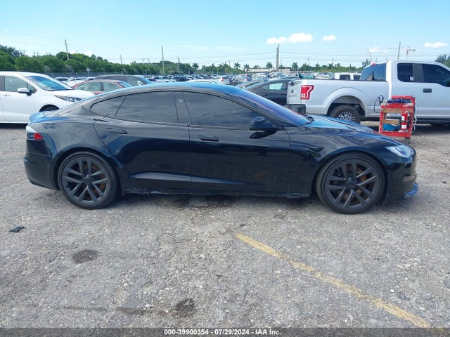 5YJSA1E66MF451689 Tesla Model S Plaid Tri Motor All-wheel Drive