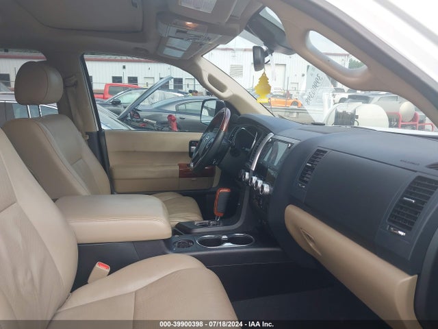 Toyota Sequoia Platinum 2021 5TDGY5B17MS185208 Image 5