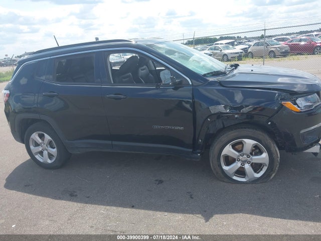 Jeep Compass Latitude 4x4 2018 3C4NJDBB6JT160929 Image 13