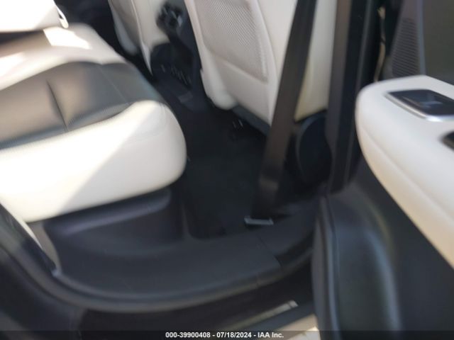 SADCM2FV0JA252797 Jaguar F-PACE S