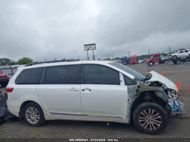 5TDYK3DC5GS745756 Toyota Sienna Xle Premium 8 Passenger