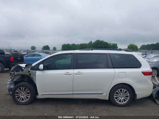 5TDYK3DC5GS745756 Toyota Sienna Xle Premium 8 Passenger
