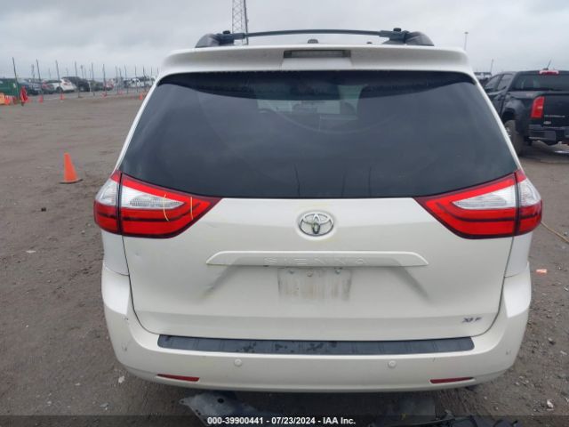 5TDYK3DC5GS745756 Toyota Sienna Xle Premium 8 Passenger