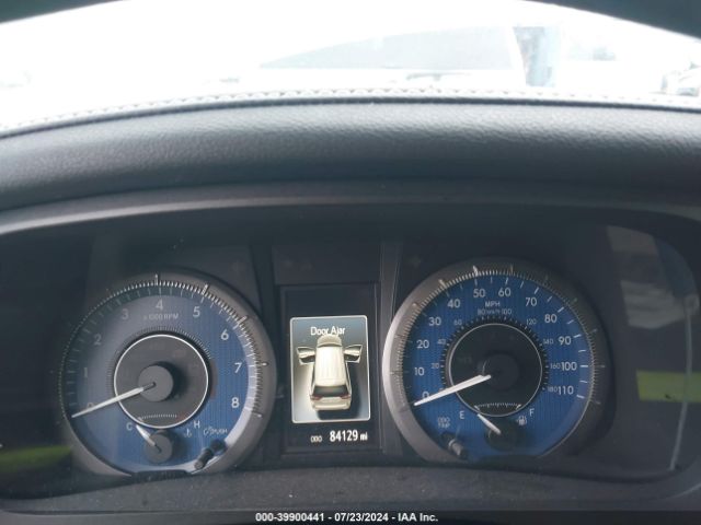 5TDYK3DC5GS745756 Toyota Sienna Xle Premium 8 Passenger