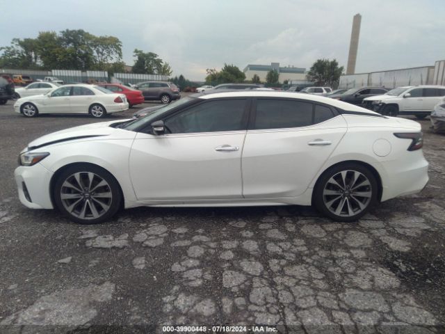 1N4AA6AV9KC362902 Nissan Maxima 3.5 Platinum