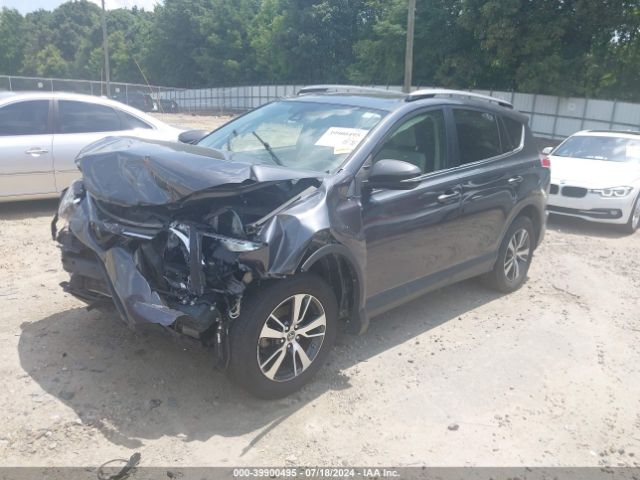 JTMWFREV8JD120382 Toyota Rav4 Xle