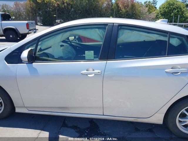 Toyota Prius Le 2020 JTDKARFU0L3105757 Image 14