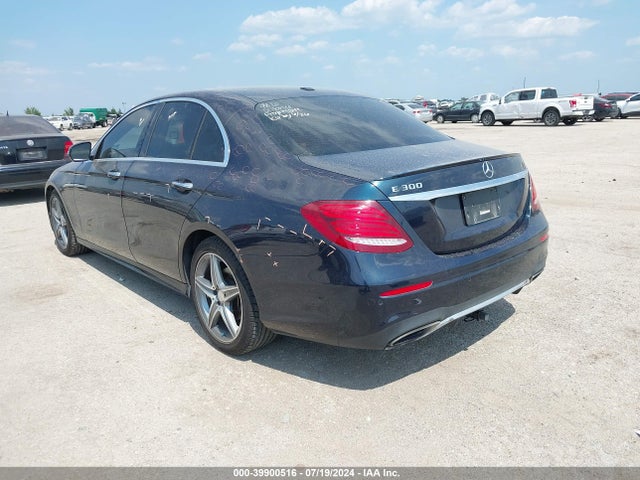 WDDZF4JB9HA032132 Mercedes-Benz E 300