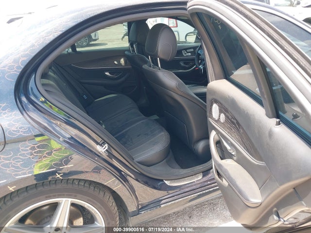 WDDZF4JB9HA032132 Mercedes-Benz E 300