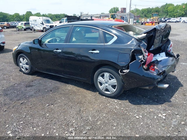 2015 Nissan Altima 2.5 S მანქანა იყიდება აუქციონზე, vin: 1N4AL3AP7FN304663, აუქციონის ნომერი: 39900543