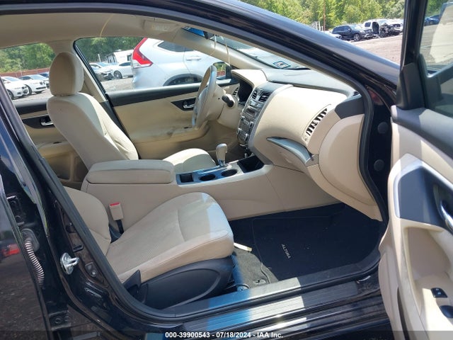 2015 Nissan Altima 2.5 S მანქანა იყიდება აუქციონზე, vin: 1N4AL3AP7FN304663, აუქციონის ნომერი: 39900543