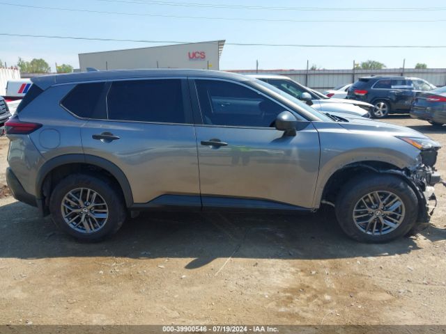 5N1AT3AB9MC829646 Nissan Rogue S Intelligent Awd