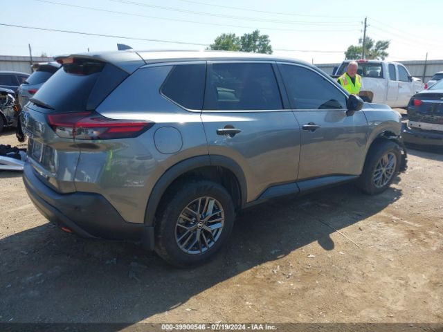 5N1AT3AB9MC829646 Nissan Rogue S Intelligent Awd