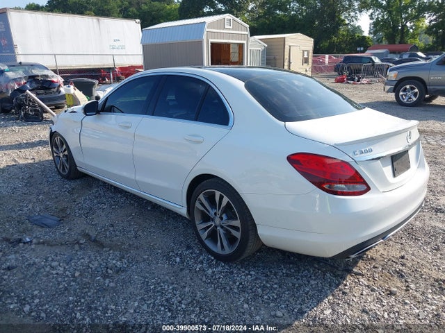 55SWF4JB2GU146992 Mercedes-Benz C 300 Luxury/sport