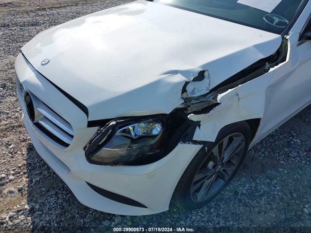 55SWF4JB2GU146992 Mercedes-Benz C 300 Luxury/sport
