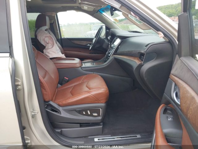 1GYS4SKJ1FR578072 Cadillac Escalade Esv Luxury